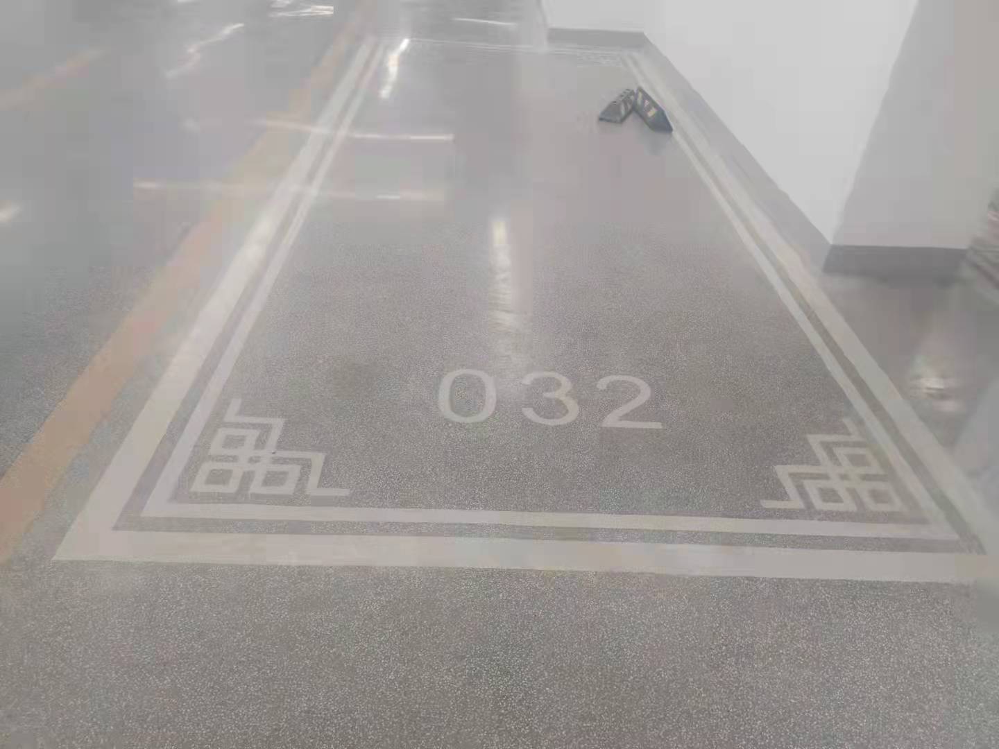 無機磨石地坪-地下車庫案例圖片