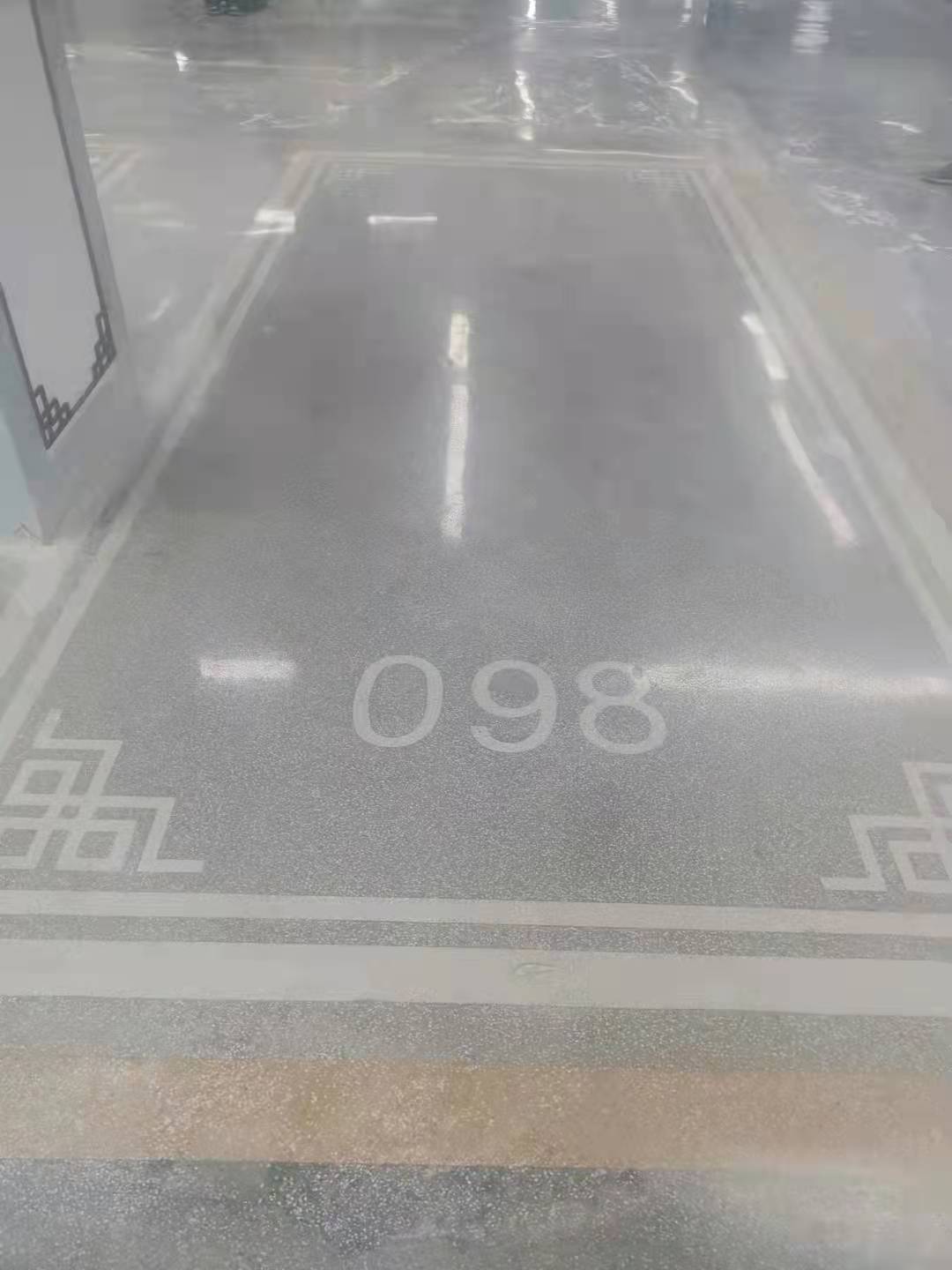 無機磨石地坪-地下車庫案例圖片